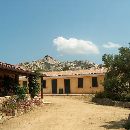 Lu Branu Villa *